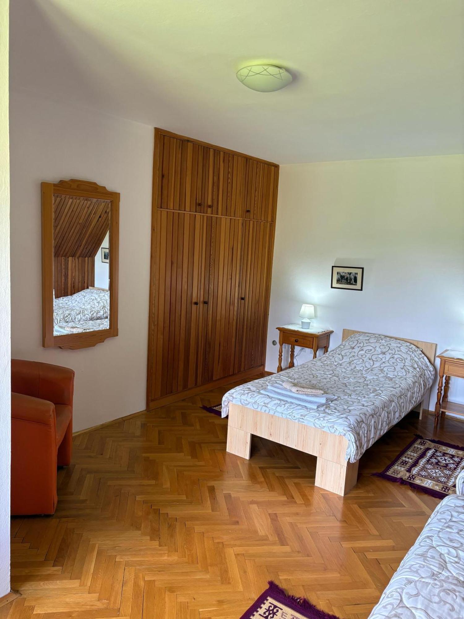 Vila Trtovic Nova Varos Bagian luar foto